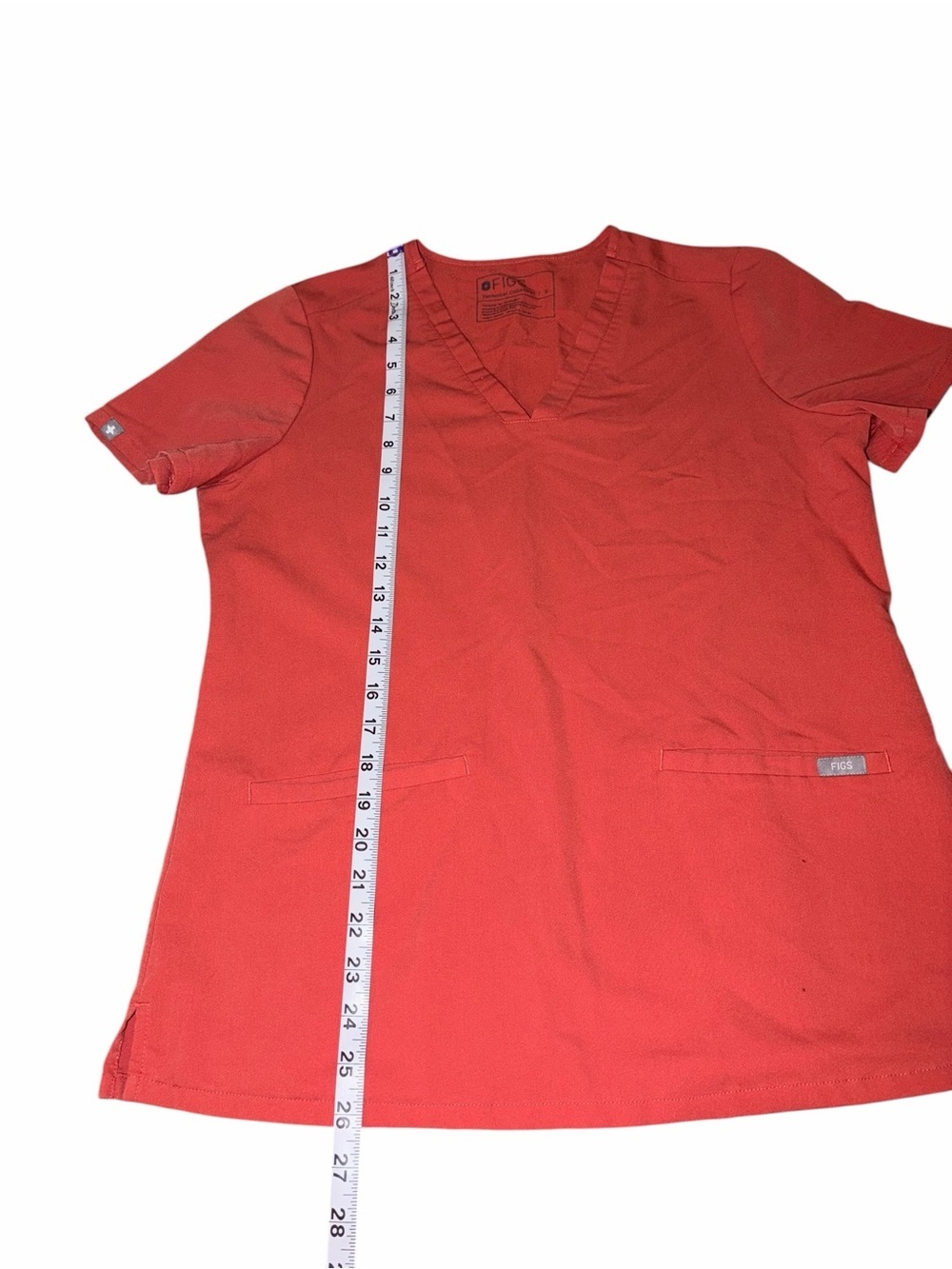 EUC Figs Women’s Casma Three Pocket Top in Clay Small Limited Edition Coral - Picture 5 of 5